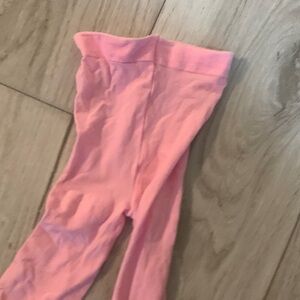 Little girls, tights pink